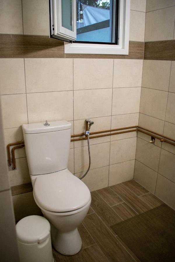 Sweetmar Guestrooms-Ground Floor Kos Town Ngoại thất bức ảnh