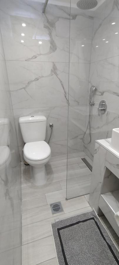 Sweetmar Guestrooms-Ground Floor Kos Town Ngoại thất bức ảnh