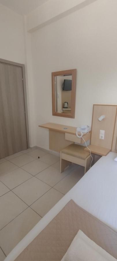 Sweetmar Guestrooms-Ground Floor Kos Town Ngoại thất bức ảnh