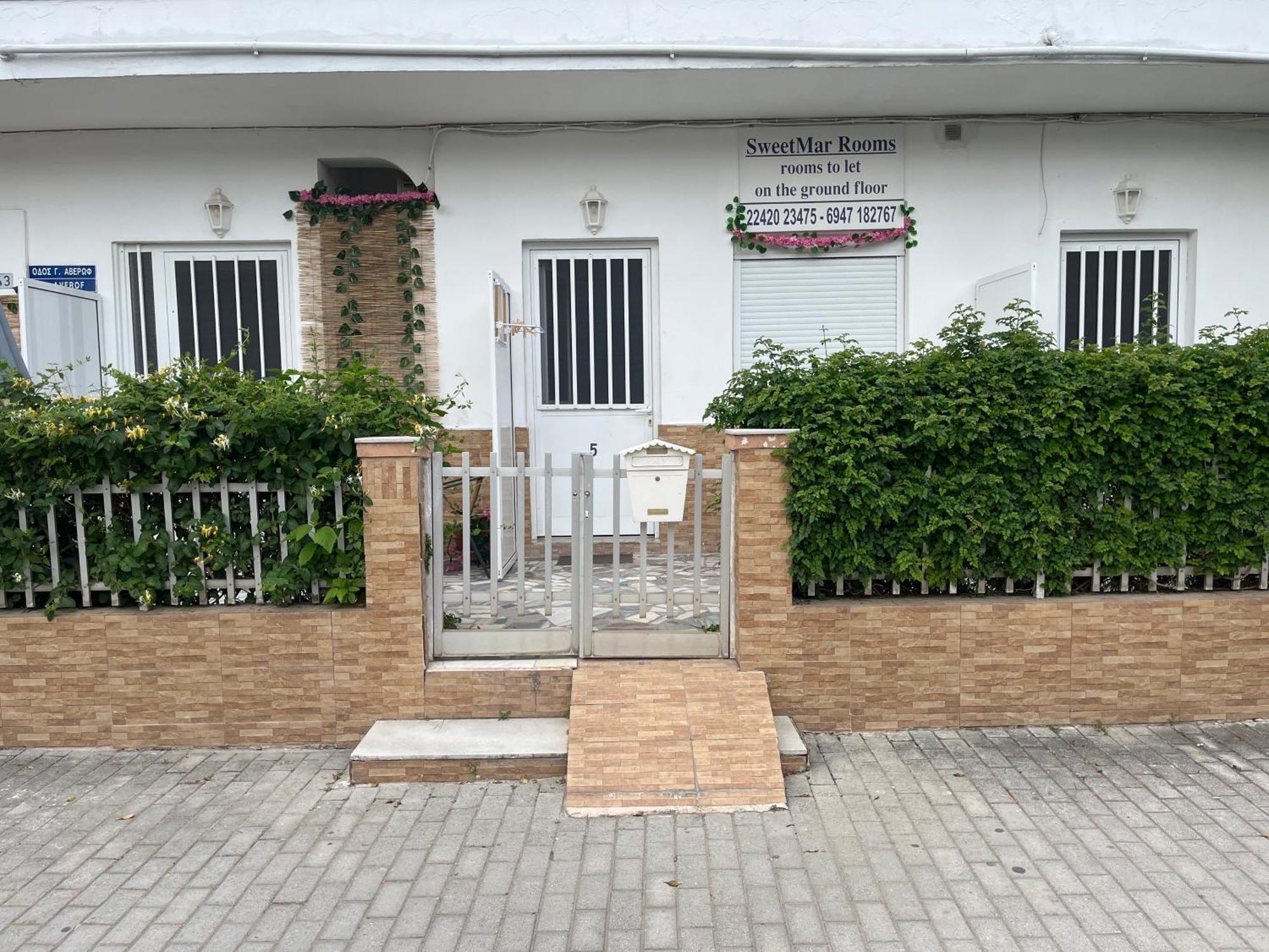 Sweetmar Guestrooms-Ground Floor Kos Town Ngoại thất bức ảnh